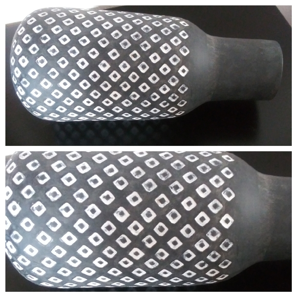 Geometric Pattern Vase - Picture 8 of 10